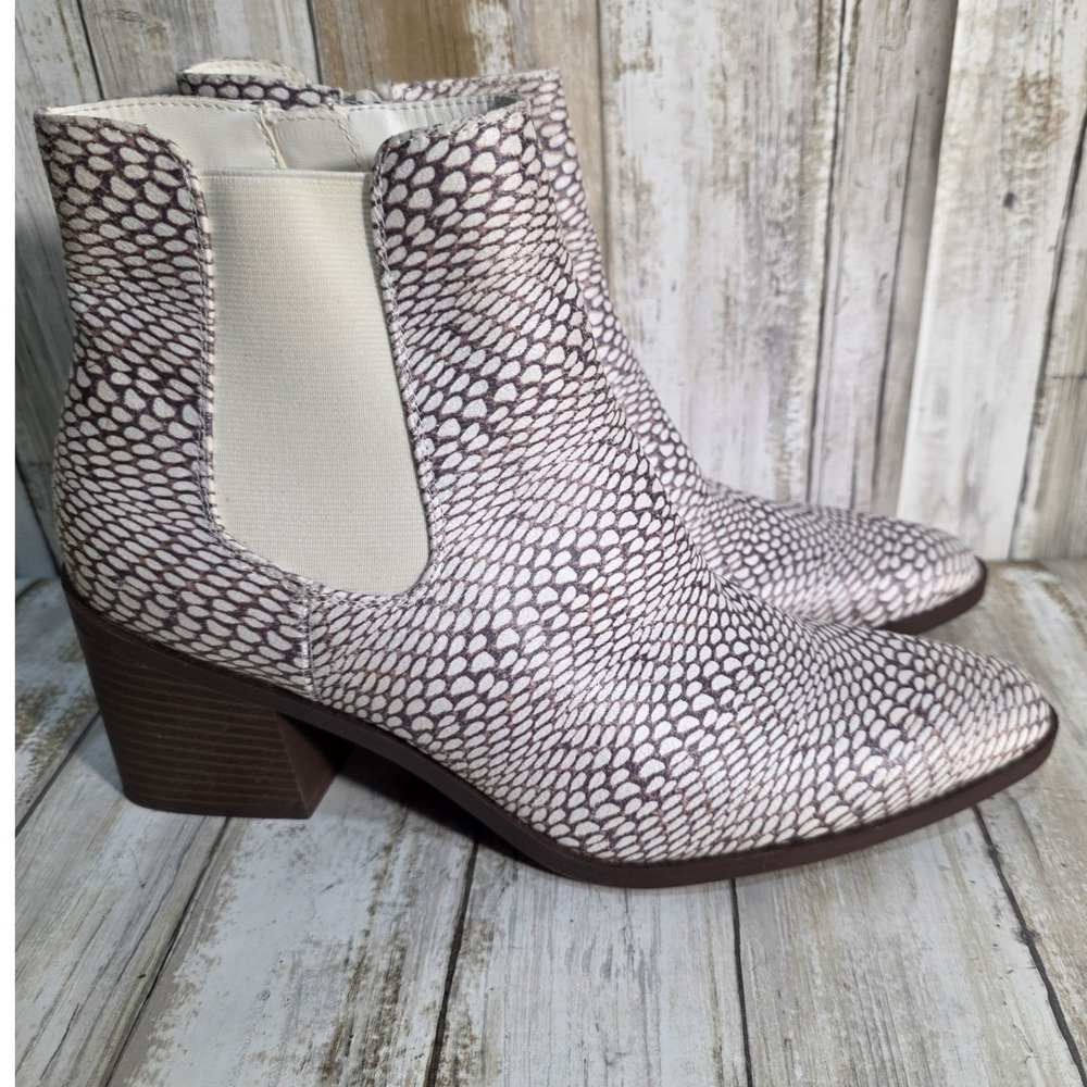 The Limited Kiki Snakeskin Textured Ankle Boots Cream Brown Block Heel Size 7.5M - Picture 2 of 10